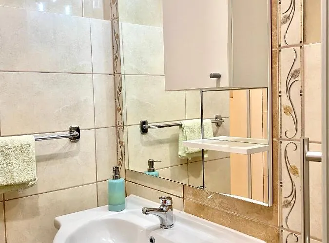 Arbium Classic ベッド・アンド・ブレックファスト 4*