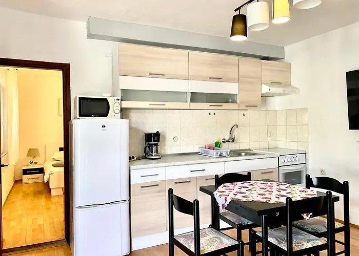 ベッド・アンド・ブレックファスト Arbium Classic Barbat na Rabu