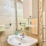 Arbium Classic Bed & Breakfast 4*