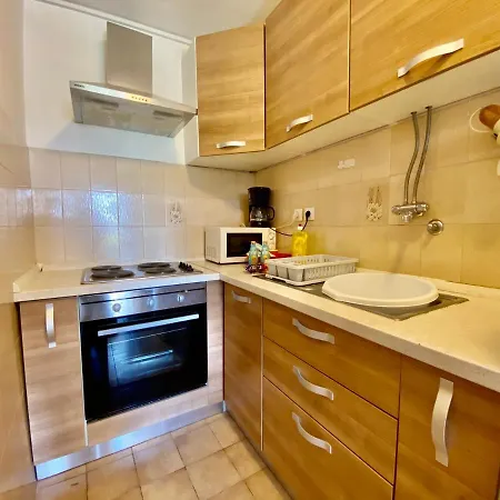 Arbium Classic 4* Barbat na Rabu