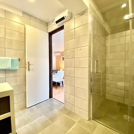 Arbium Classic 4* Barbat na Rabu